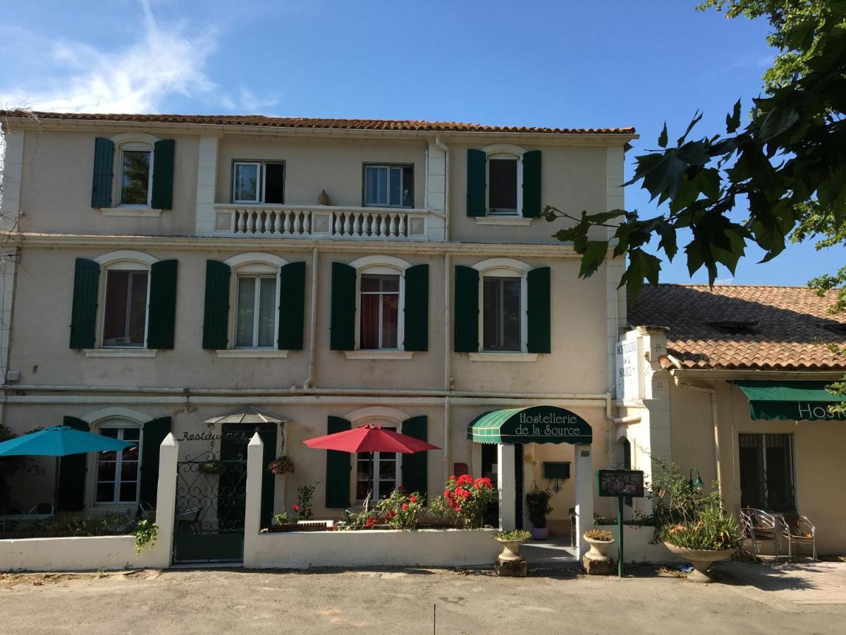 Hostellerie De La Source Arles Exterior photo